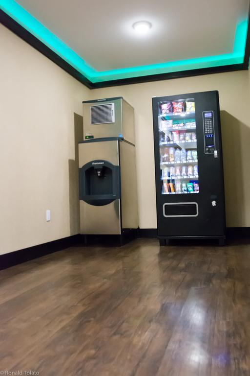 Comfort Inn & Suites Bonnyville Luaran gambar